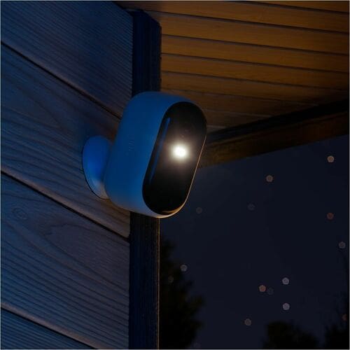 Arlo Essential Outdoor 2K Surveillance Camera – Pack of 2 – White