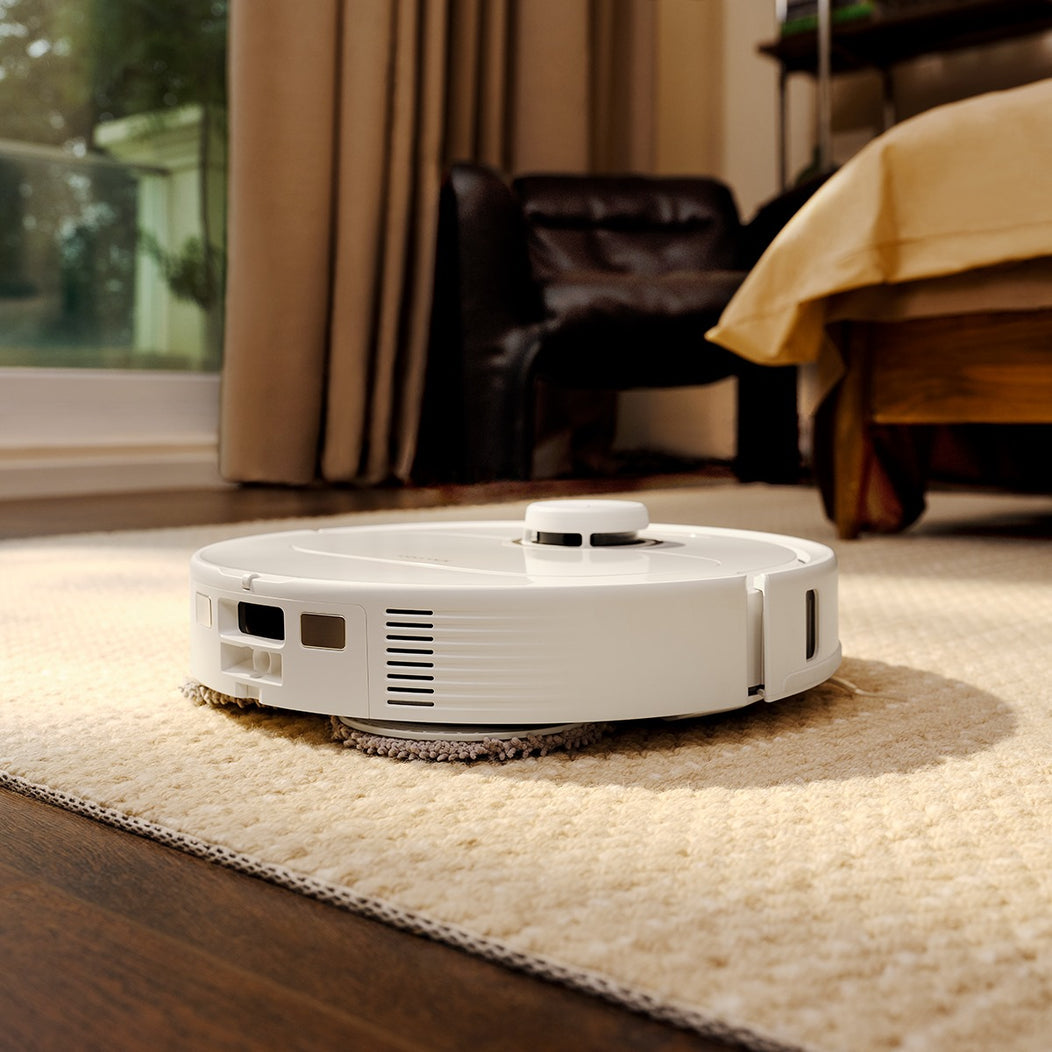 Roborock Q Revo MaxV Robot Vacuum with Multifunctional Dock - White (Open Never Used)