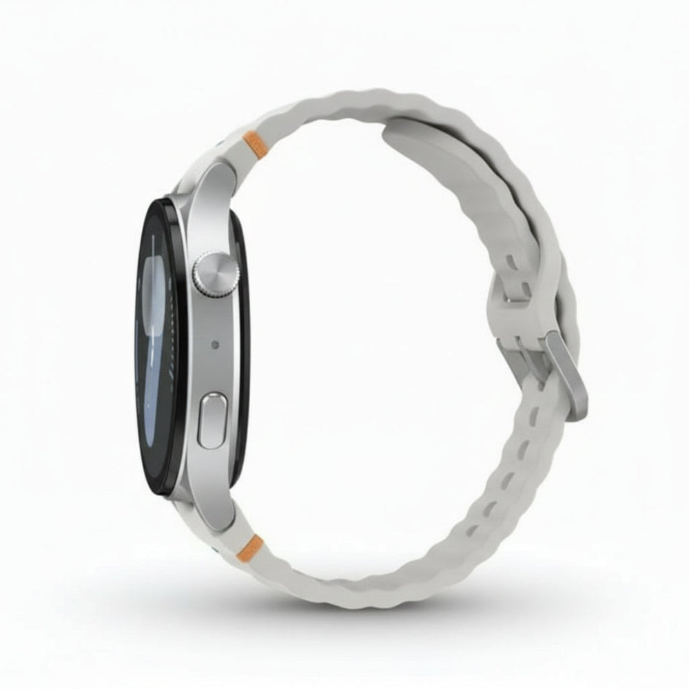 Galaxy Watch7 44mm Silver in workout screen tracking an outdoor run with GPS route and pace.